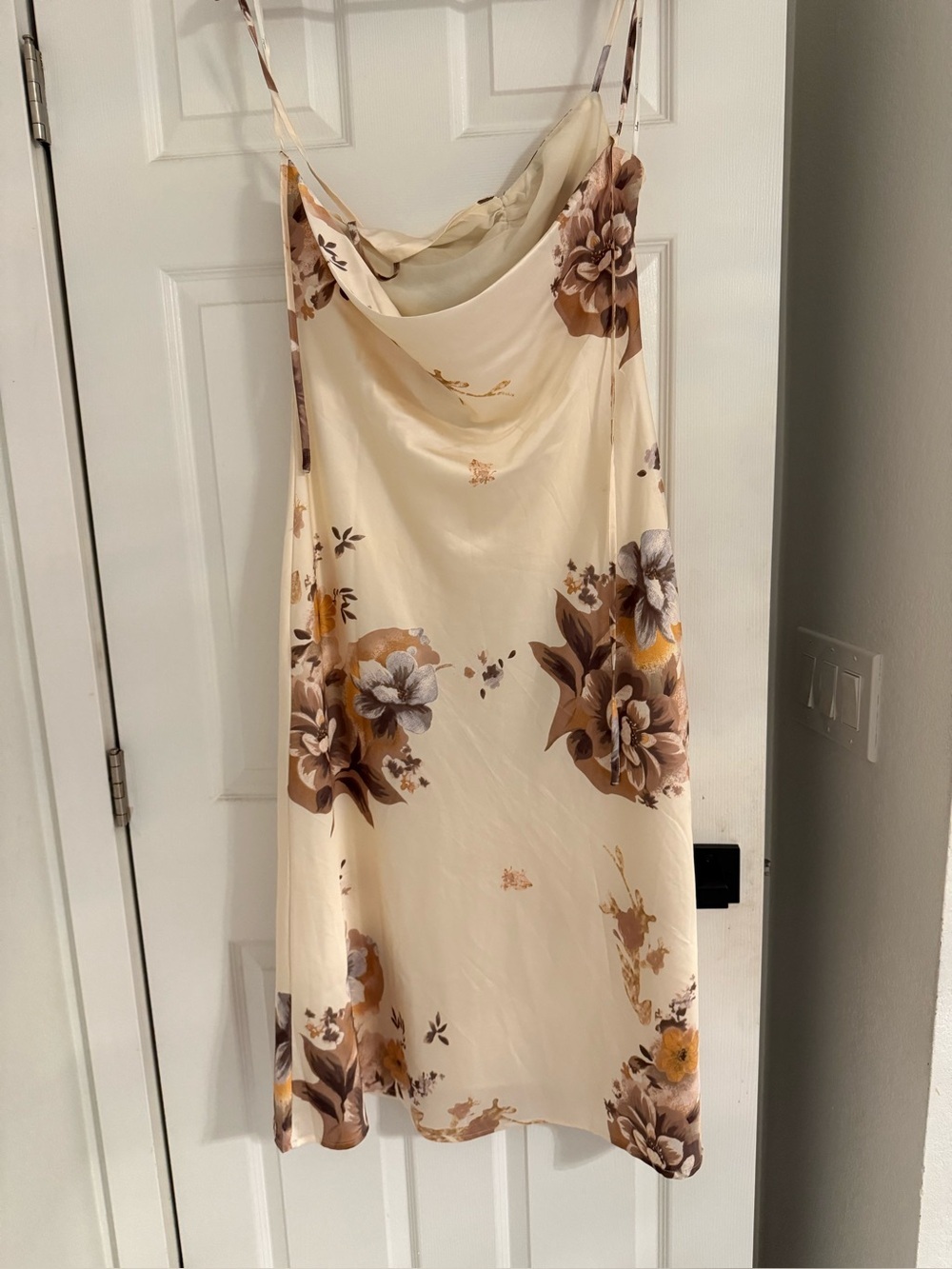 Lulus Certified Stunning Beige Satin Floral Lace-up Midi Dress - Size L - Picture 8 of 8